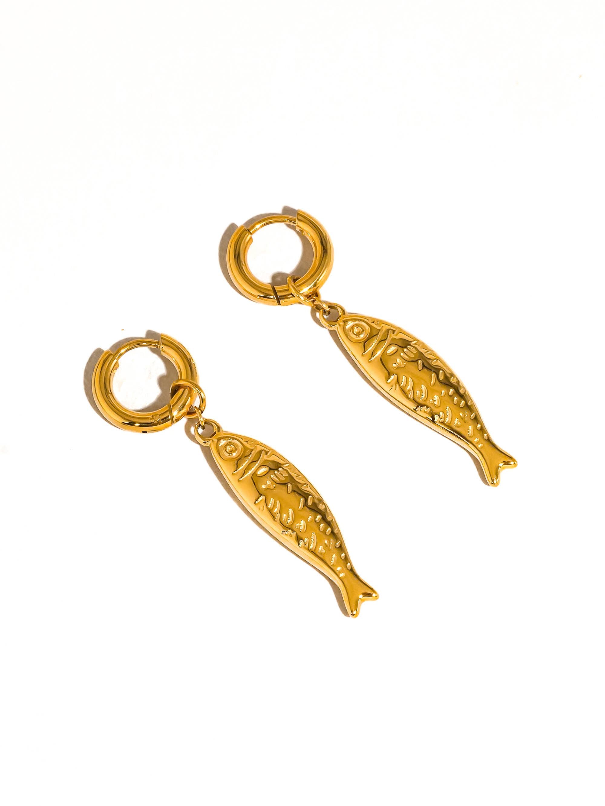 Nibe 18K Gold Non-Tarnish Fish Hoop Earring