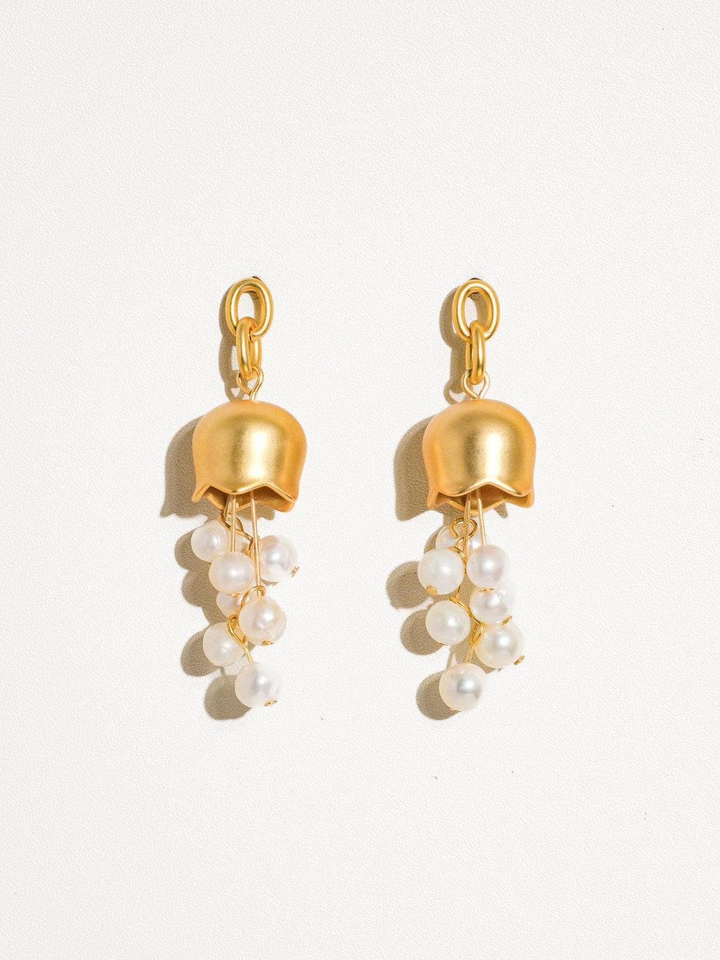 Merope 18K Gold Bellflower Pearl Earring