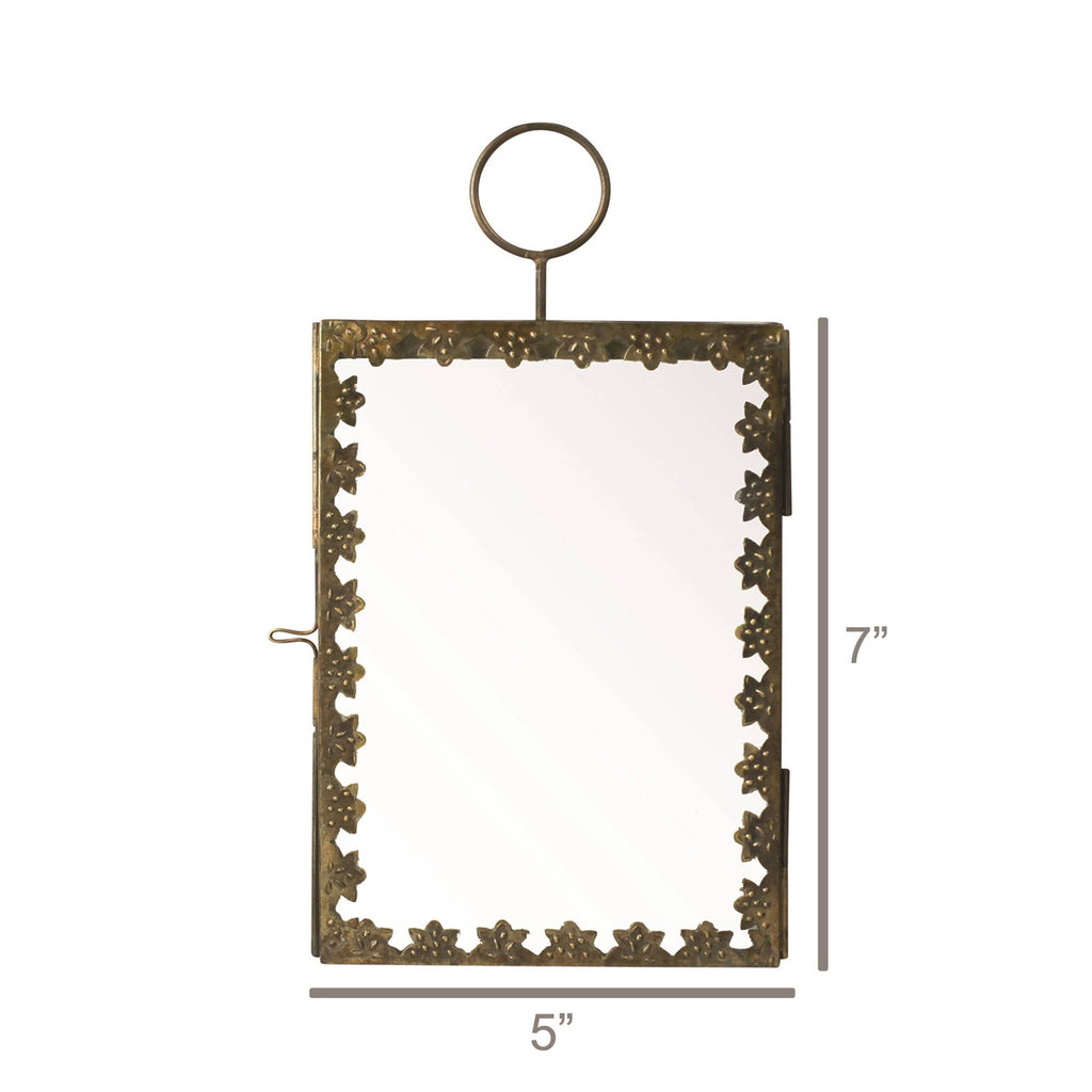 Calico Hanging Frame, Brass - 5x7