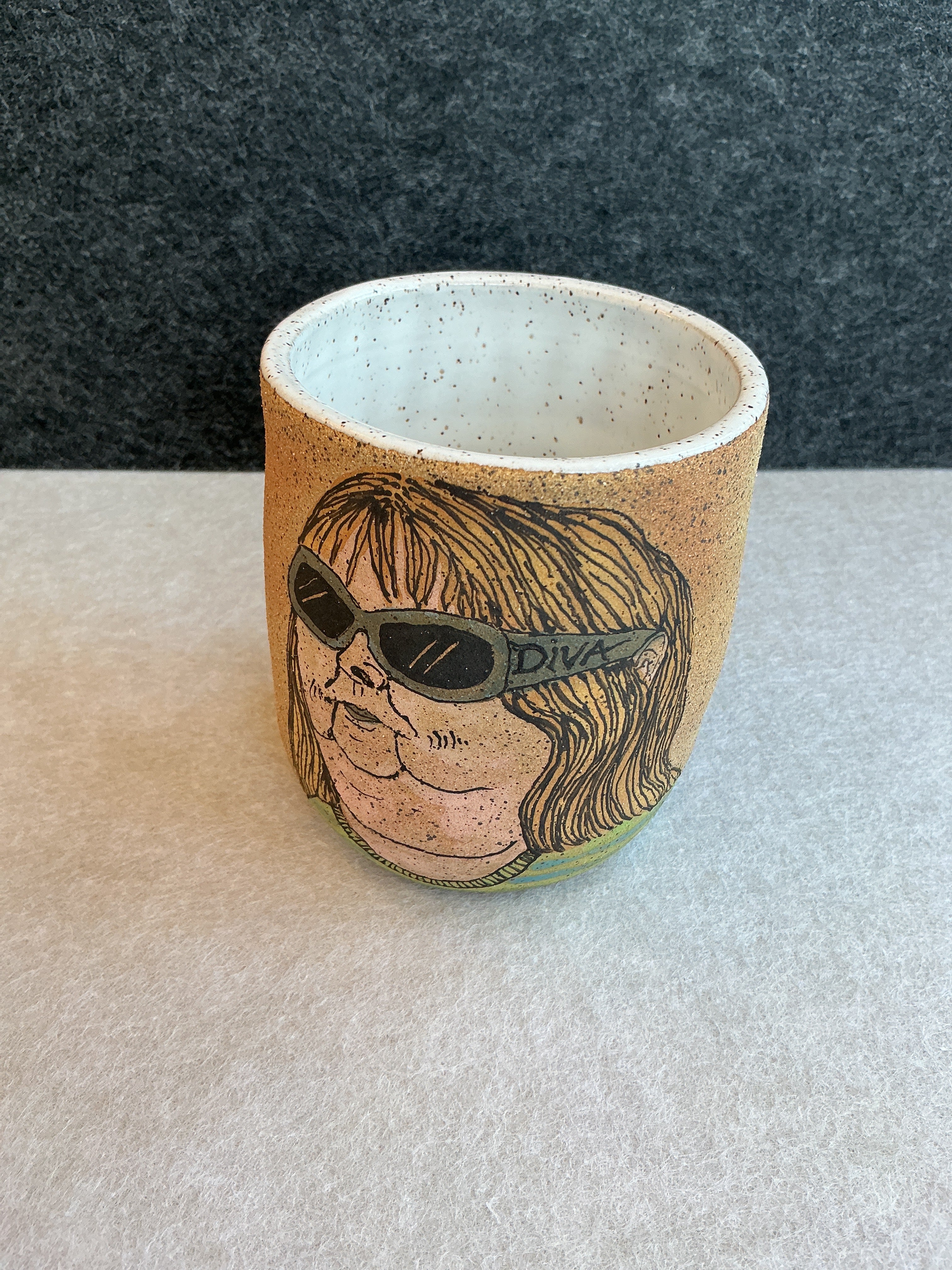 Katie Lebel Diva Sunglasses With Stars Cup